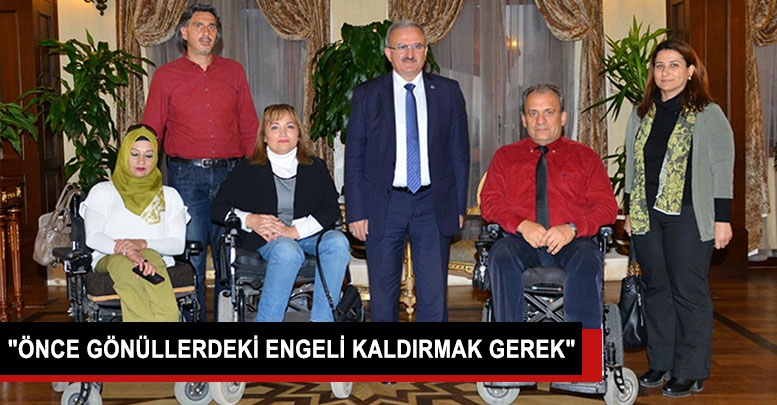 'Önce gönüllerdeki engelleri kaldırmalıyız'