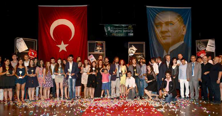 ‘RENKLİ’ ÖDÜL GECESİ