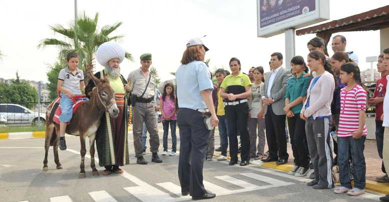 15 bin çocuk trafiği öğrendi