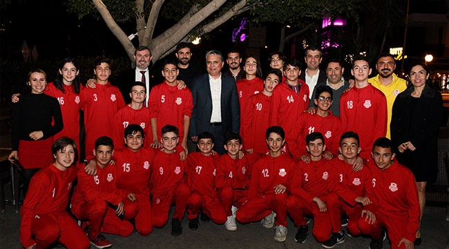 Şampiyonluğu kutladılar