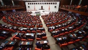 3 ay işçi çıkarmayı yasaklayan yasa teklifi, kabul edildi