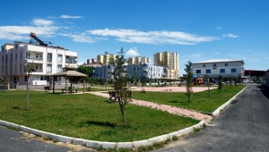 Altınova'nın çehresi parklarla güzelleşiyor