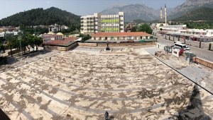 Kemer Cumhuriyet Meydanı Projesi'nde sona gelindi