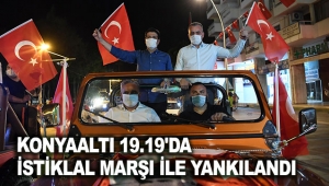 Konyaaltı 19.19'da İstiklal Marşı ile yankılandı
