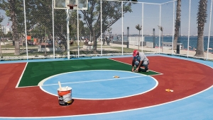 Büyükşehir açık spor alanlarını yeniledi
