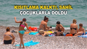 Kısıtlama kalktı, sahil çocuklarla doldu