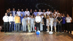 DoubleTree by Hilton'dan 1'inci yıl kutlaması