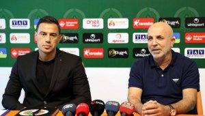 Alanyaspor'un yeni teknik direktörü imzayı attı