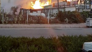 Antalya OSB'de, kimya fabrikasındaki patlama korkuttu