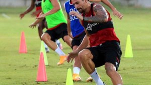 Antalyaspor'da yeni sezon hazırlıkları sürüyor