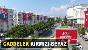 Caddeler kırmızı-beyaz