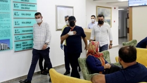 Koronavirüsü yenen Başkan Yücel, taburcu edildi