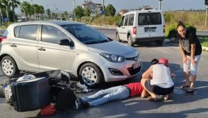 Motosiklet otomobille çarpıştı: 1 yaralı
