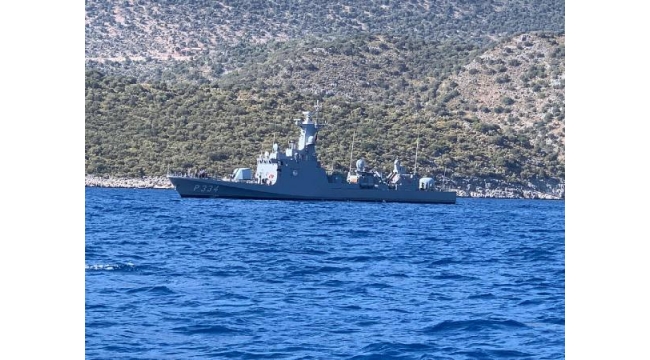 Türk gemileri Demre'den ayrıldı, Yunan fırkateyni Meis'e döndü