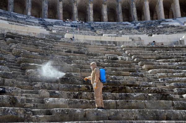 Aspendos Antik Tiyatrosu, festival öncesi dezenfekte edildi