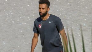 Nazım Sangare'den transfer yorumu: Salı günü netlik kazanacak