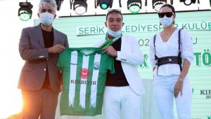 Serik Belediyespor'a göğüs reklamı