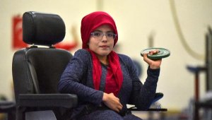 'Bu kız hiçbir şey başaramaz' diyenlere inat şampiyon oldu