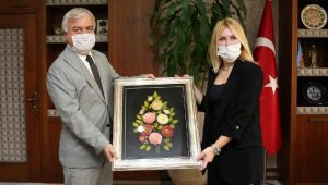 Alanya HEP'ten, Rektör Özkan'a ziyaret