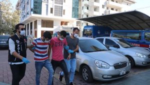 Alanya'da uyuşturucu operasyonu: 4 gözaltı
