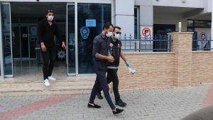 Alanya'da uyuşturucu taciri polisten kaçamadı