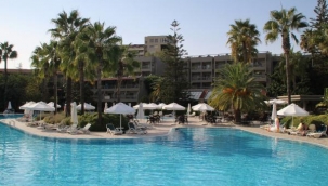 Cumhuriyet Bayramı tatili, Antalya'da turizmi hareketlendirdi