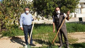 Gazipaşa'da iki okul bahçesine fidan dikildi
