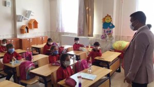 Korkuteli'de 2795 öğrenci okula başladı