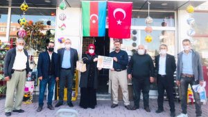 Korkuteli'nde 'Askıda ekmek kampanyası'na destek