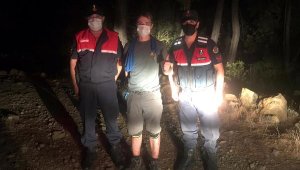 Likya Yolu'nda kaybolan Ukraynalı turisti jandarma buldu