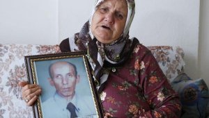 Oğlu 10 yıldır kayıp anne: Öldüyse mezarı olsun, bu belirsizlik beni öldürdü