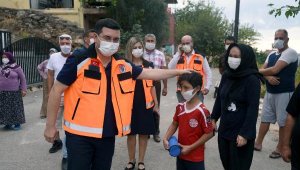 Tütüncü çocukları sevindirdi