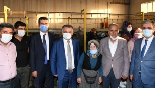 Yazıcı, Elmalı'da sorunları dinledi
