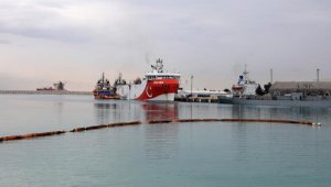 'Oruç Reis' Antalya Limanı'nda