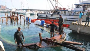 Alanya'da batan tur teknesi sudan çıkarıldı