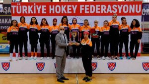 Alanya'da Kadınlar Salon Hokeyi heyecanı