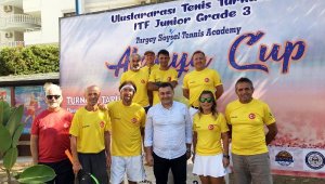 Alanya'yı teniste başarıyla temsil ettiler