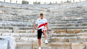 Alman futbolcu Podolski, turizm elçisi oldu