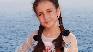 Antalya'dan iki öğrenci Türkiye birincisi