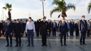 Atatürk Kaş'ta anıldı