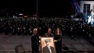 Atatürk sevgisi Antalya'yı aydınlattı