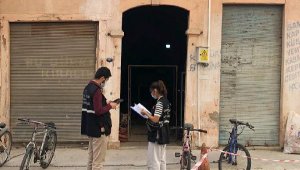 Büyükşehir'in İzmir'e gönderdiği teknik ekip hasar tespit çalışmaları yapıyor