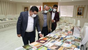 Cemil Meriç Kitaplığı'na bir bağış daha