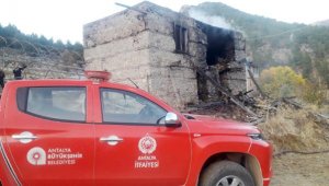 Gazipaşa'da ev yangını