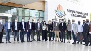 İş insanlarından Antalya OSB'ye ziyaret