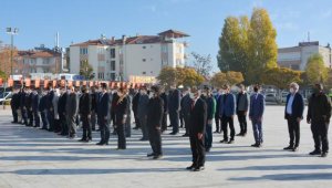 Korkuteli'de Öğretmenler Günü kutlandı