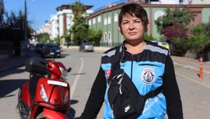 Motosikletli kuryeye talep artınca, kadınlar sahaya indi