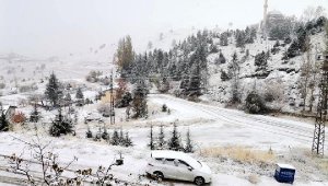 Saklıkent, beyaza büründü