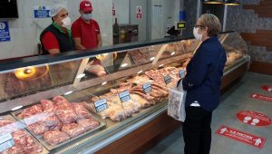 Serik Halk Et'te, 1 ayda 4.4 ton et satıldı