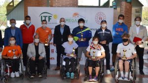 Serik'te tekerlekli sandalye tenis turnuvası